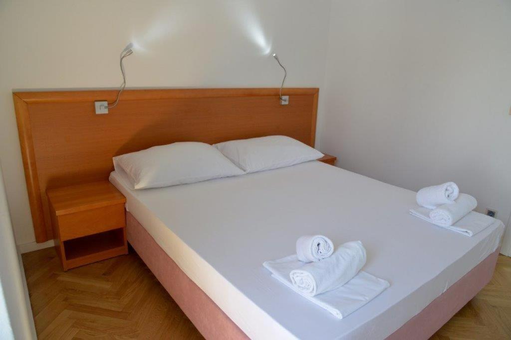 Appartamento Premium Oaza Primošten Esterno foto